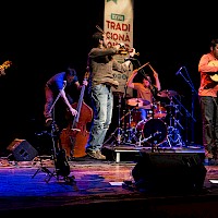 Toques do Caramulo | 06 fevereiro 2015 @ Festival Tradicionàrius, Barcelona, Espanha | Foto © Carlos Benito Ballester