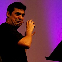 Muito Riso, Muito Siso | 10 dezembro 2011 @ Café Cultural, Senhora da Hora, Matosinhos | Foto © Léa López (d'Orfeu AC)