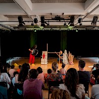 Geringuéu | Festival i! 2024, Águeda [estreia] | Foto © Diogo Filipe Morgado