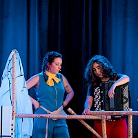 Geringuéu | Festival i! 2024, Águeda [estreia] | Foto © Diogo Filipe Morgado